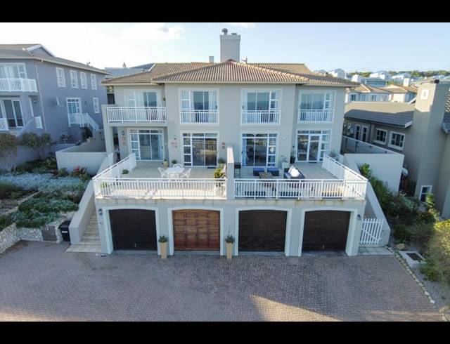 4 BEDROOM HOUSE FOR SALE IN PINNACLE POINT GOLF ESTATE